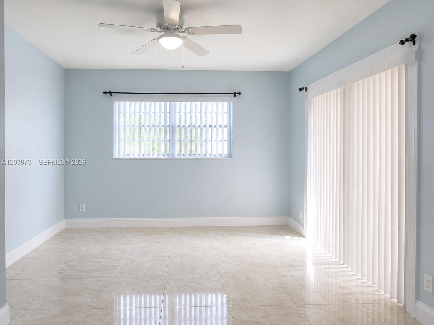 22384 Palomita Dr # 22384