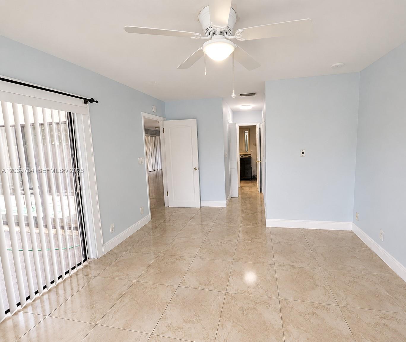 22384 Palomita Dr # 22384