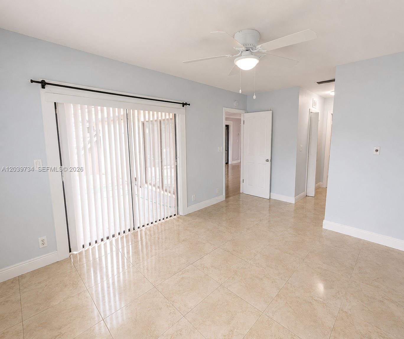 22384 Palomita Dr # 22384