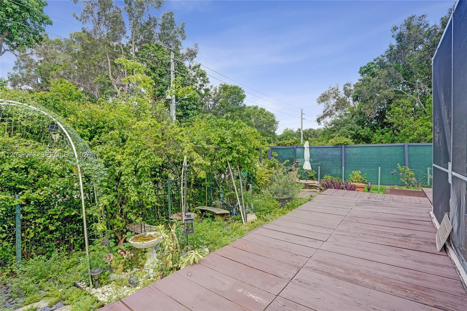 2151 NW 121st Ave