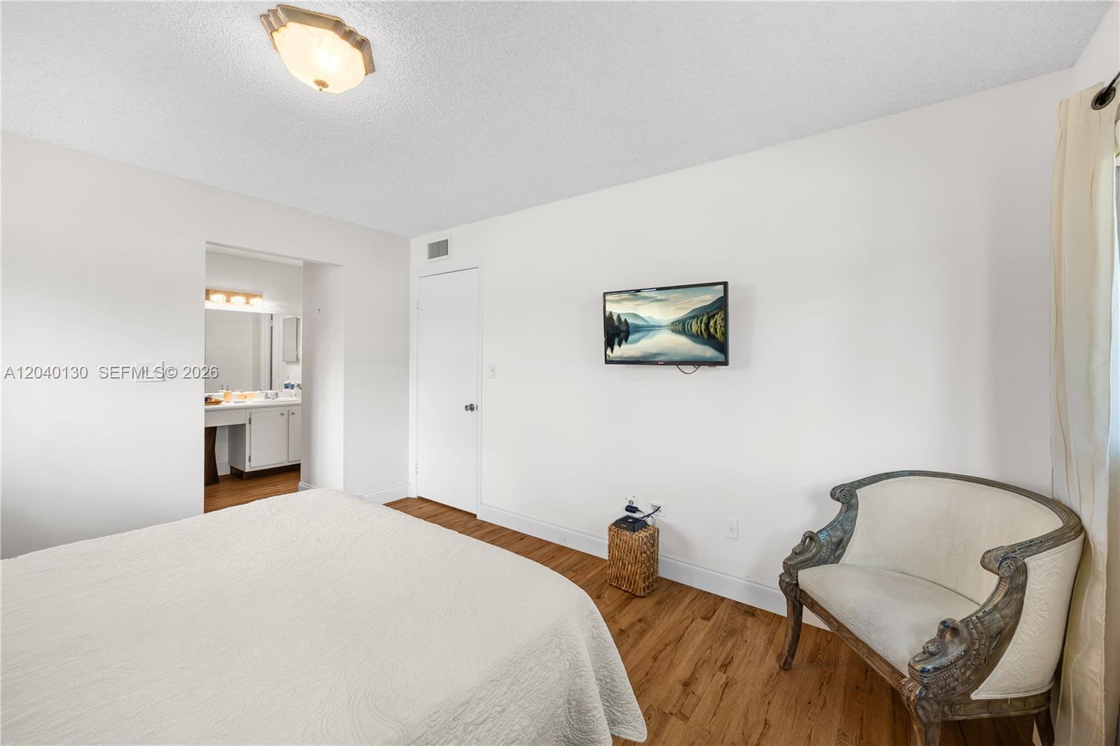 9999 N Belfort Cir # 101