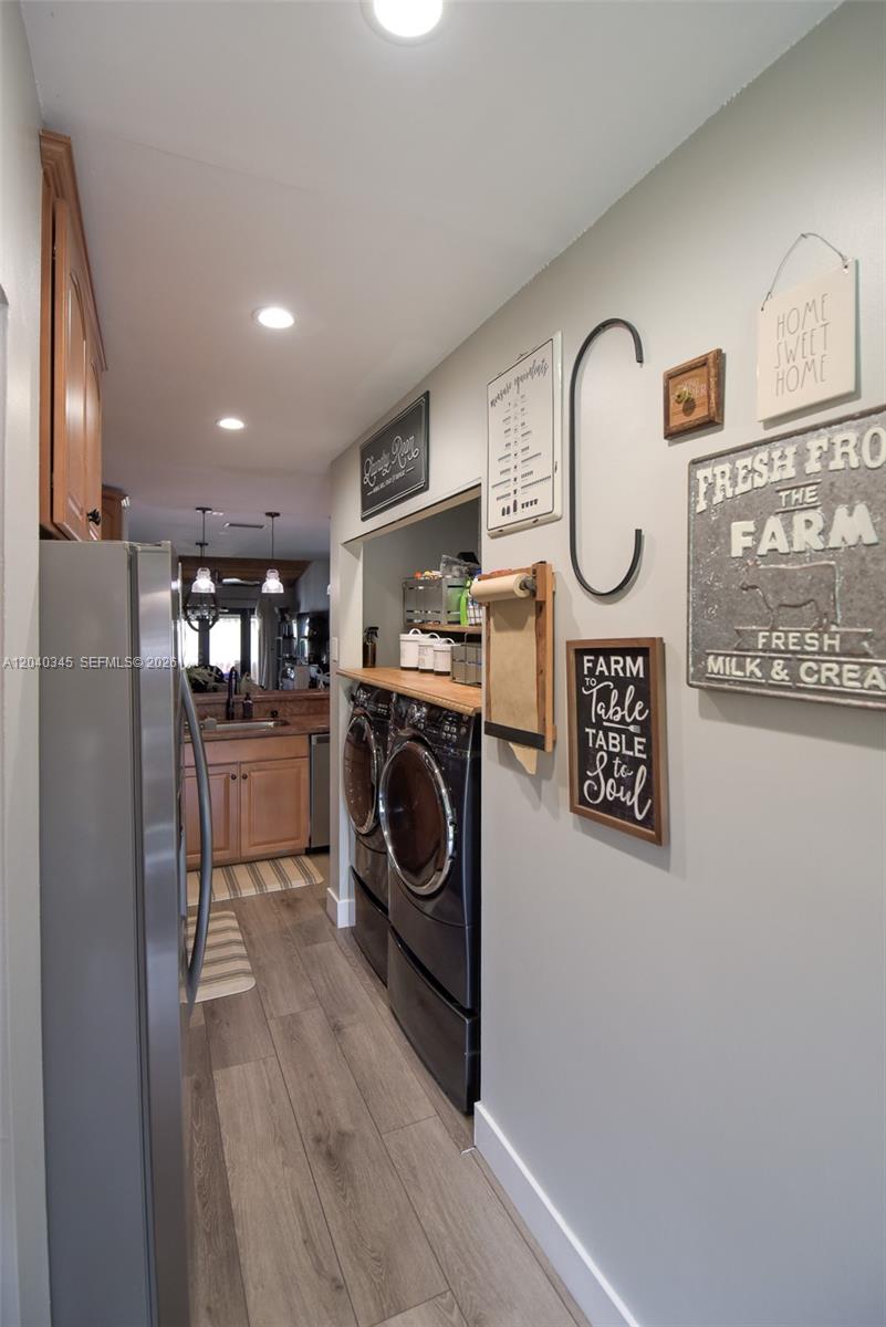 8356 NW 37th Pl # 9 Unit: E-9