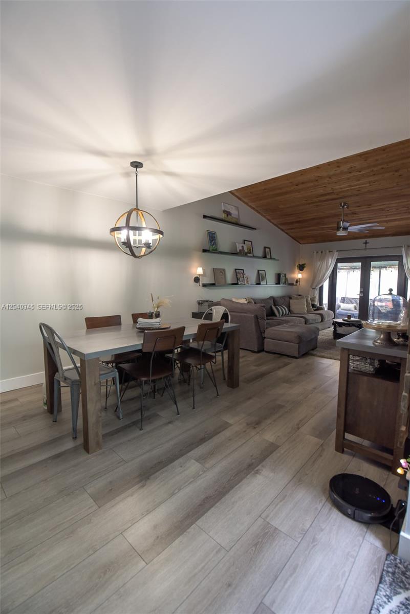 8356 NW 37th Pl # 9 Unit: E-9