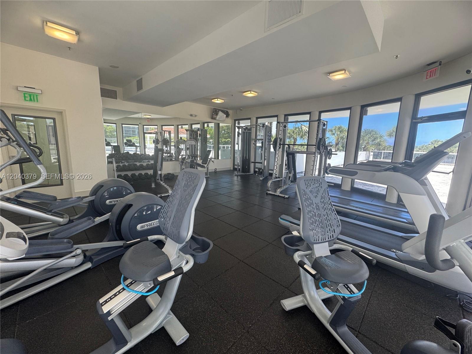 20505 E Country Club Dr # 835