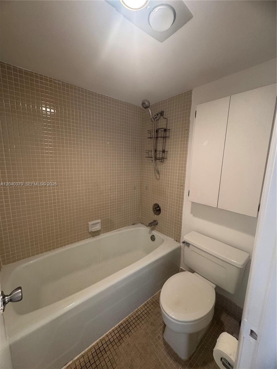 20505 E Country Club Dr # 835