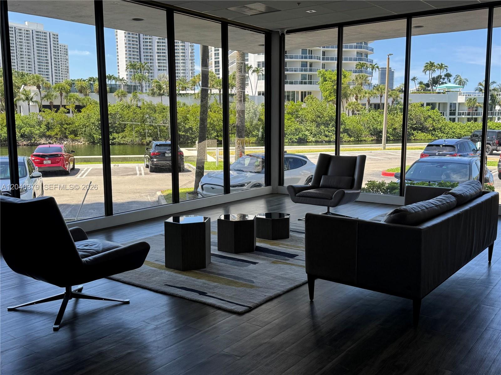 20505 E Country Club Dr # 835