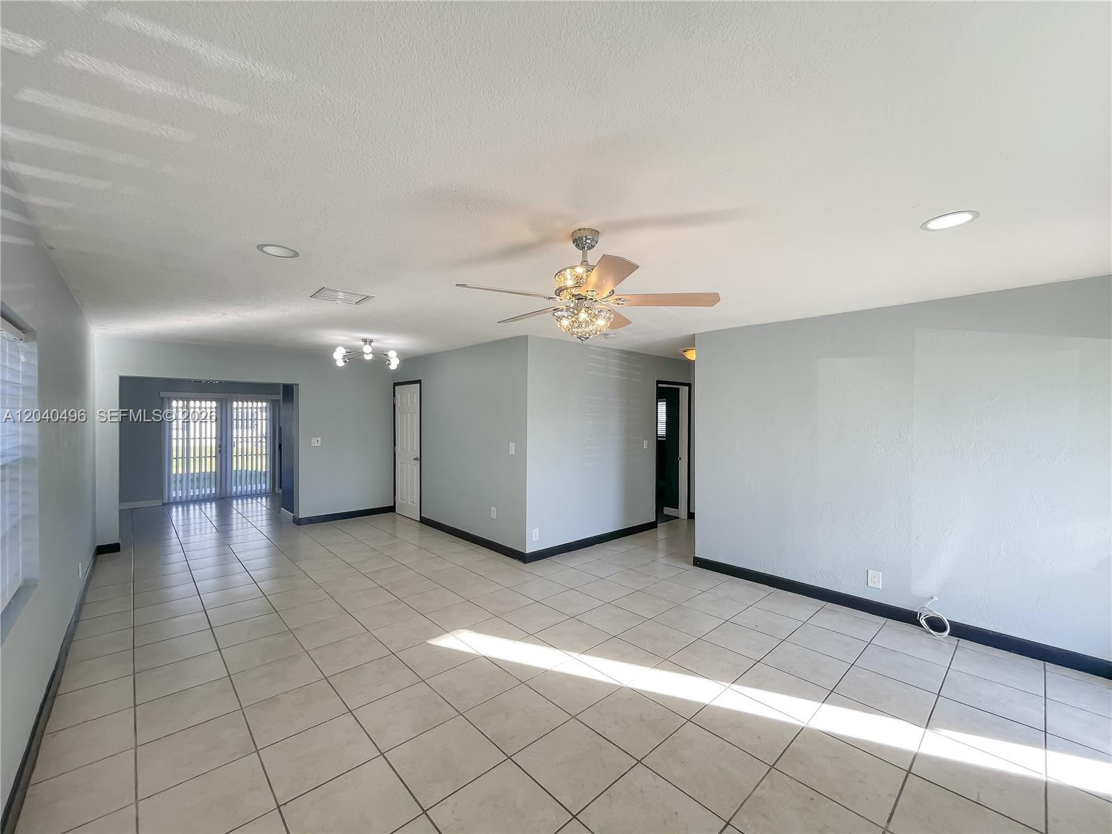 7006 NW 99th Way