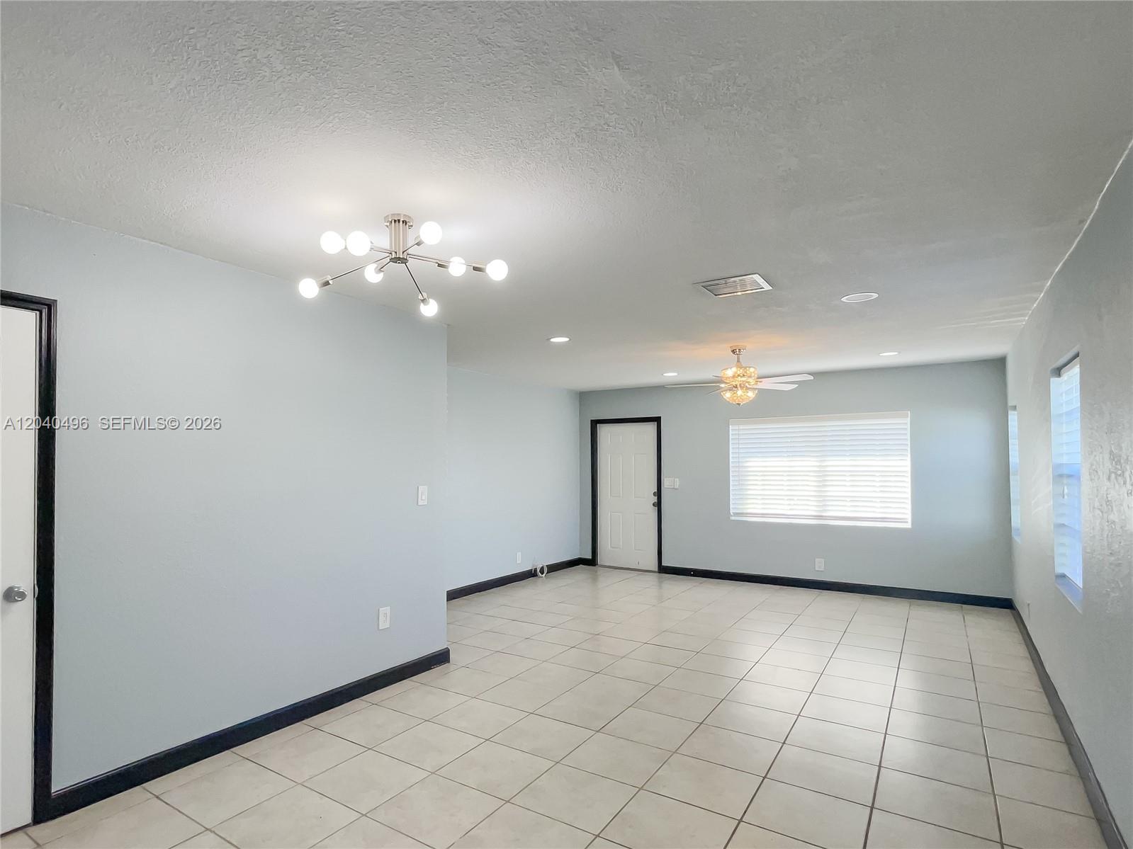7006 NW 99th Way