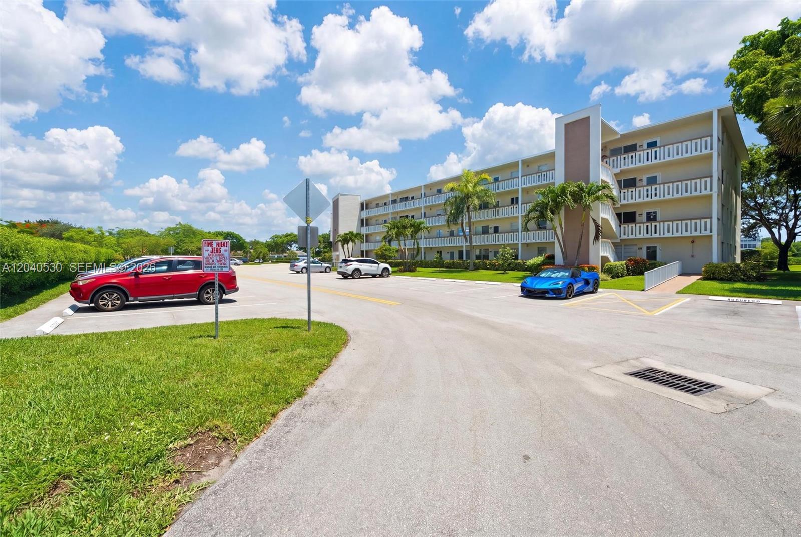 4001 Ashby C # 4001 Unit: #4001