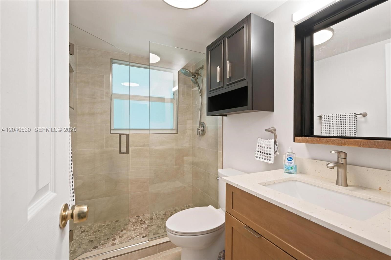 4001 Ashby C # 4001 Unit: #4001
