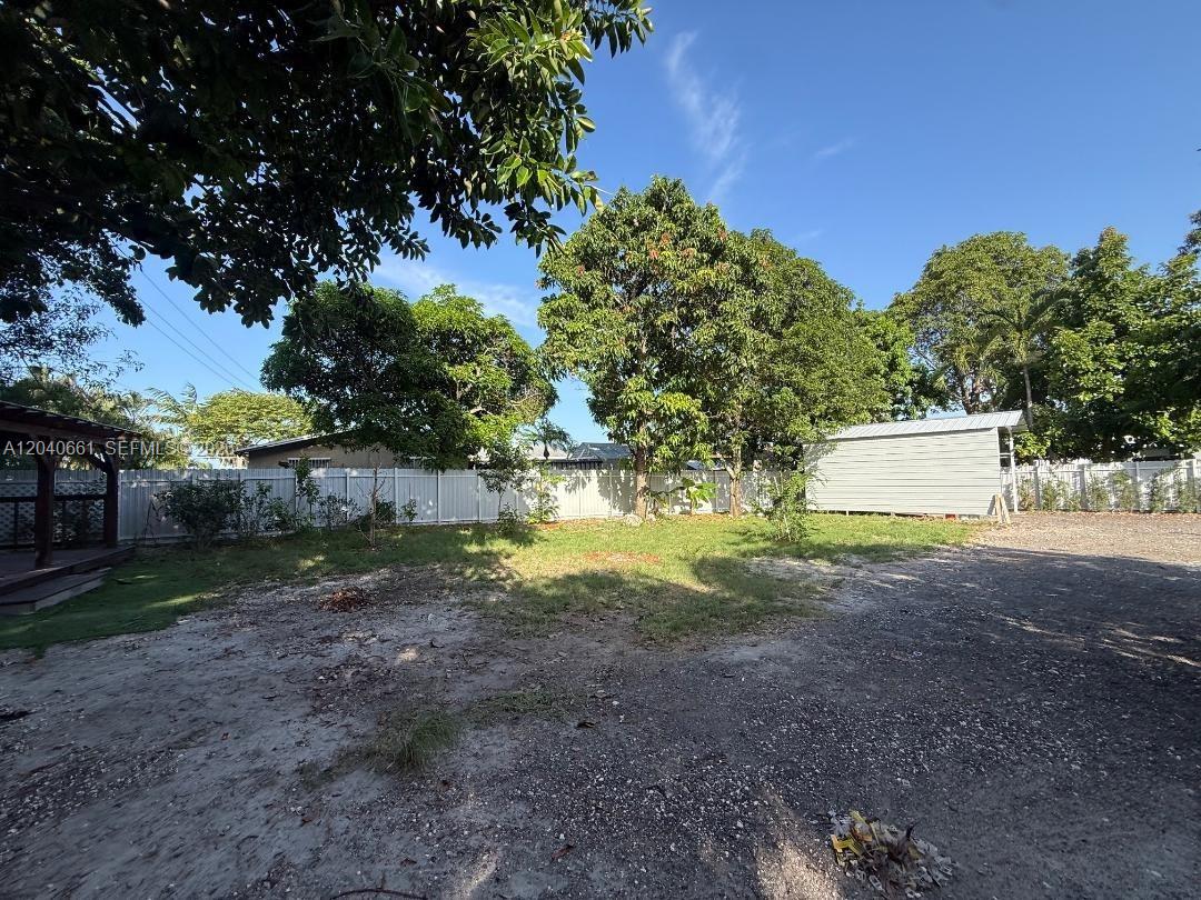 16805 SW 109th Ct
