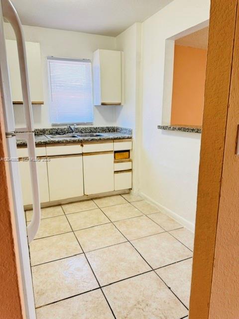 4160 NW 21st St # 201G