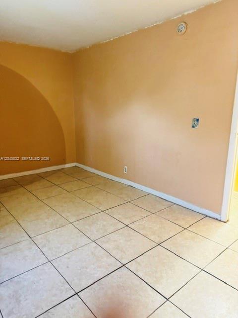 4160 NW 21st St # 201G