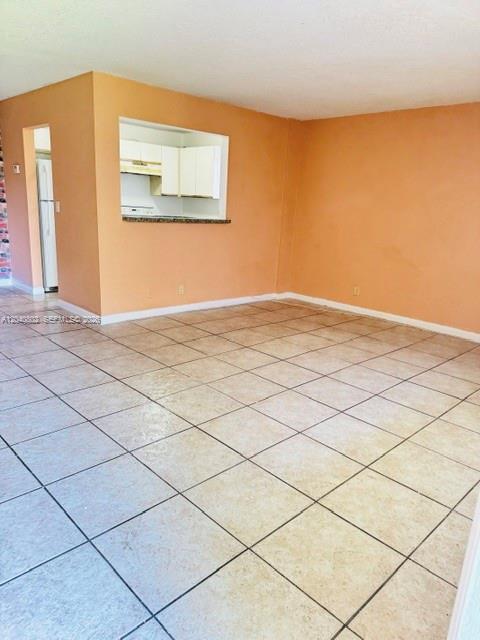 4160 NW 21st St # 201G