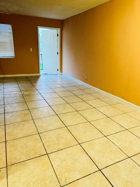 4160 NW 21st St # 201G