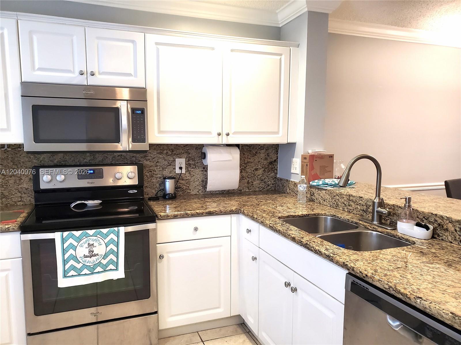 746 NW 208th Way Unit: .