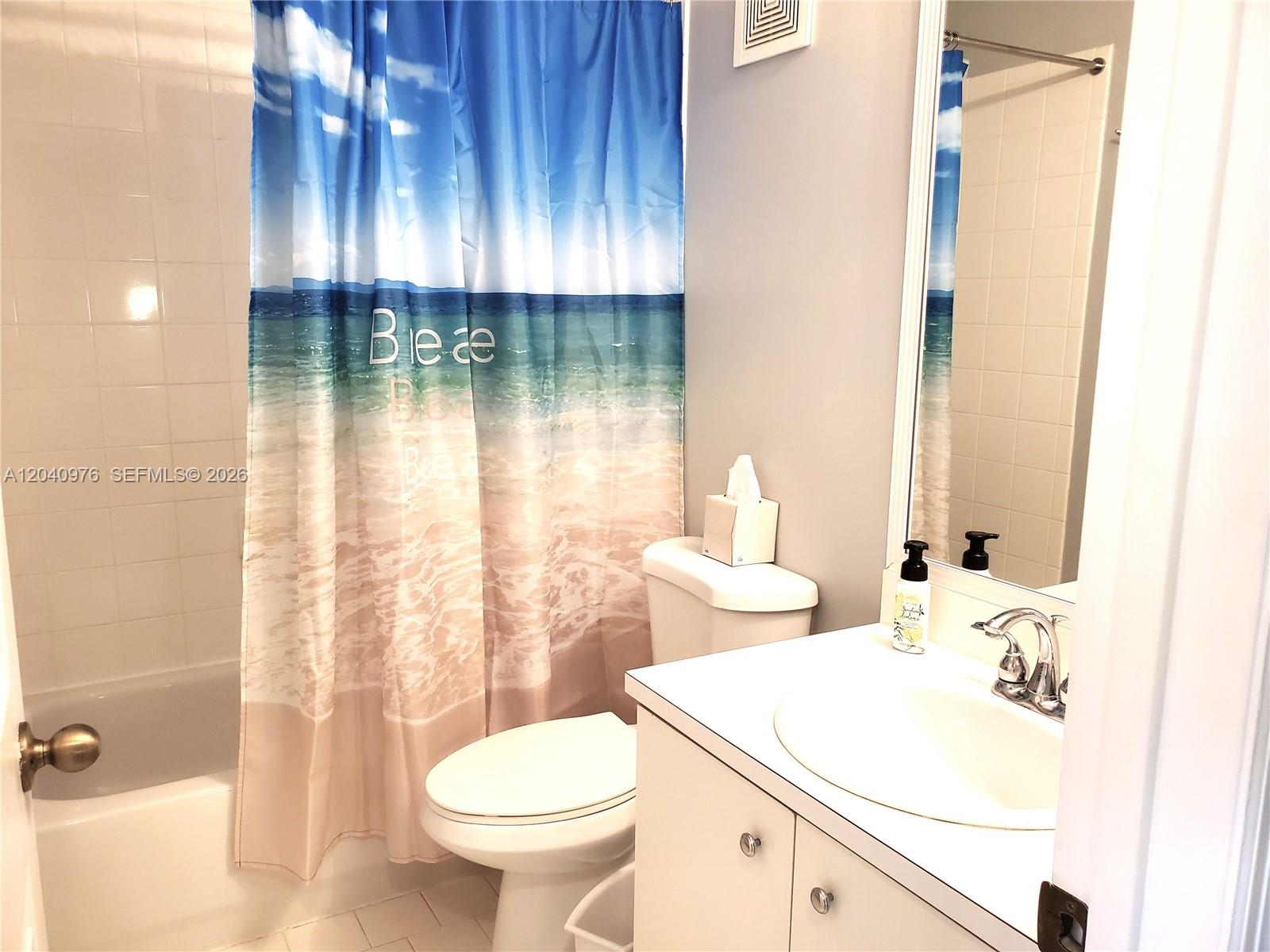 746 NW 208th Way Unit: .