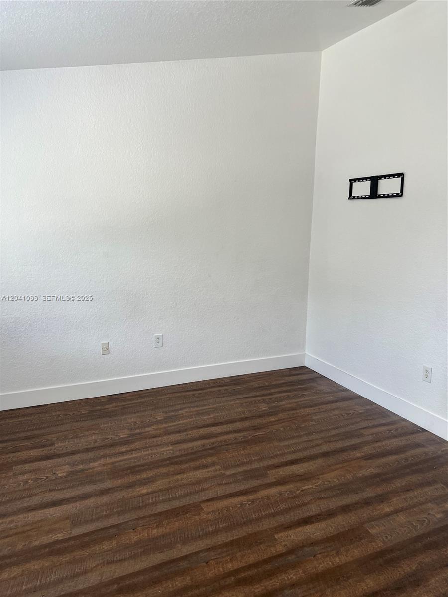 183 Hidden Ct Rd # 33 Unit: F-33