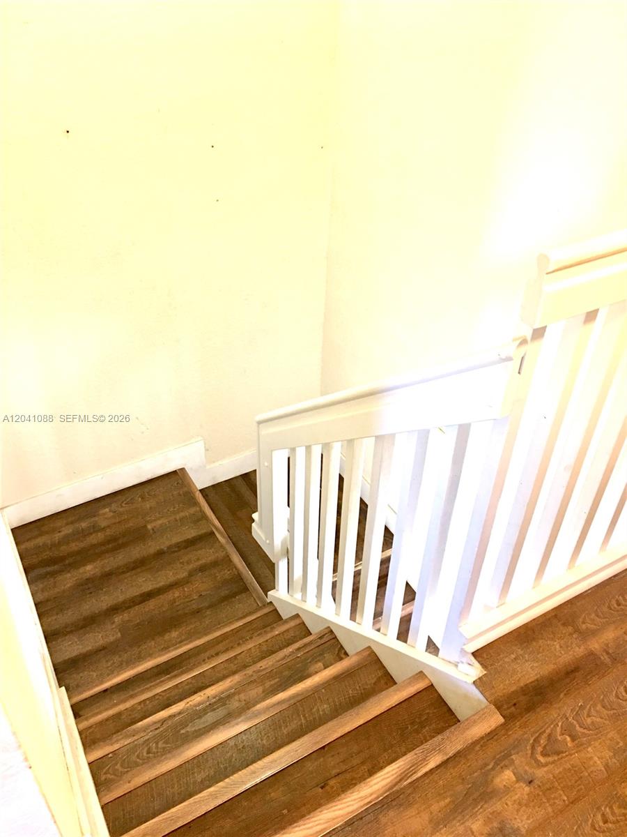 183 Hidden Ct Rd # 33 Unit: F-33