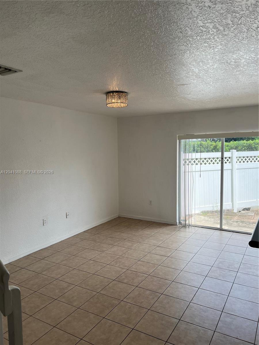 183 Hidden Ct Rd # 33 Unit: F-33