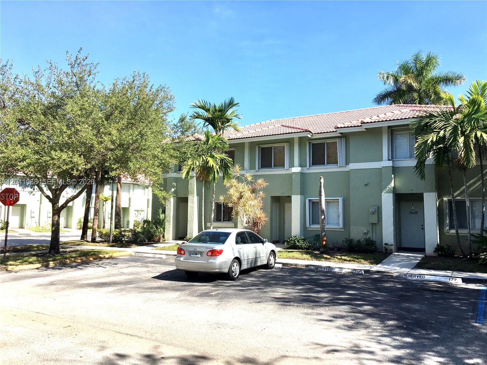 183 Hidden Ct Rd # 33 Unit: F-33