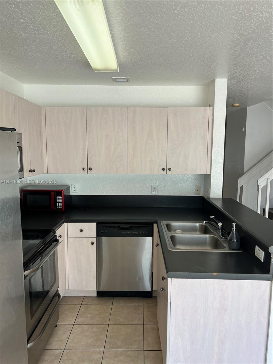 183 Hidden Ct Rd # 33 Unit: F-33