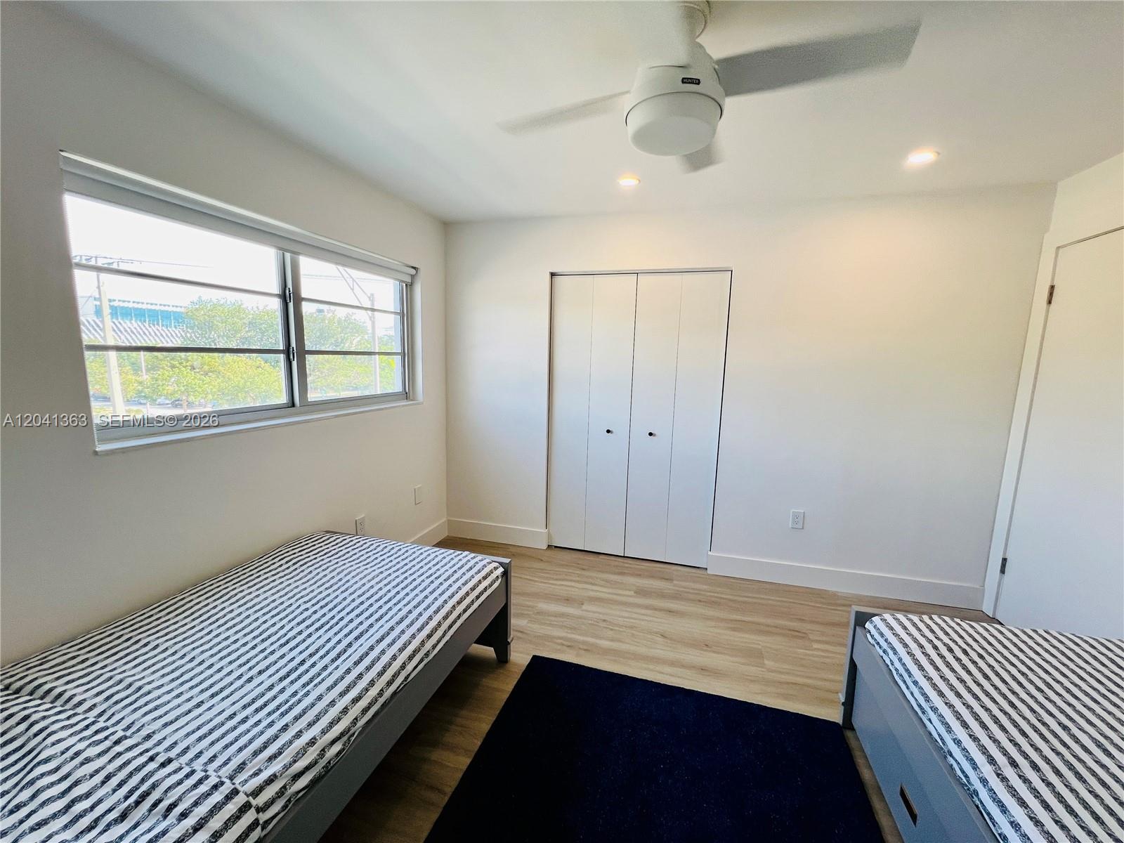 1900 Meridian Ave # 306