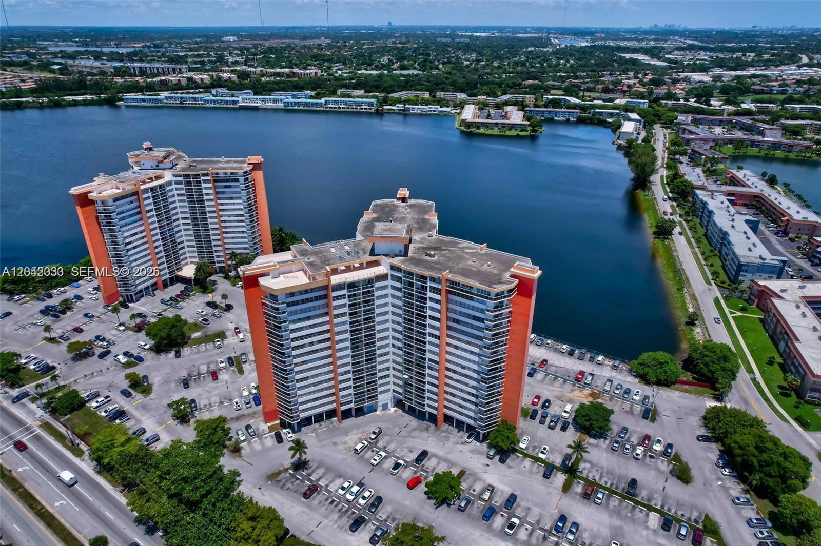 1351 NE Miami Gardens Dr Unit: 222E