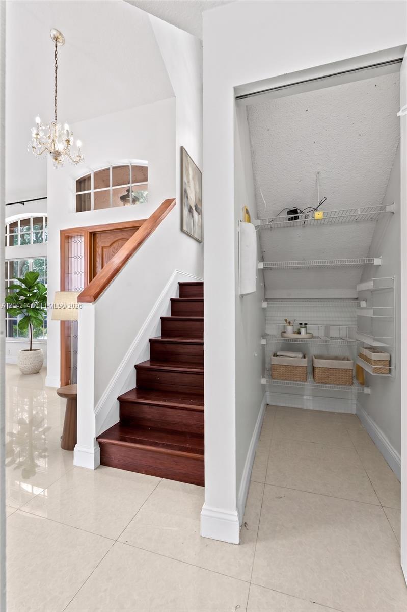 2722 Cayenne Ave