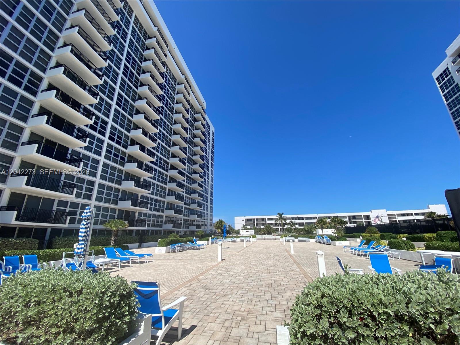 531 N ocean # 611