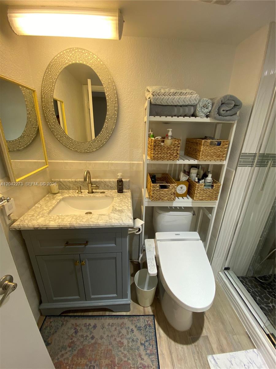531 N ocean # 611