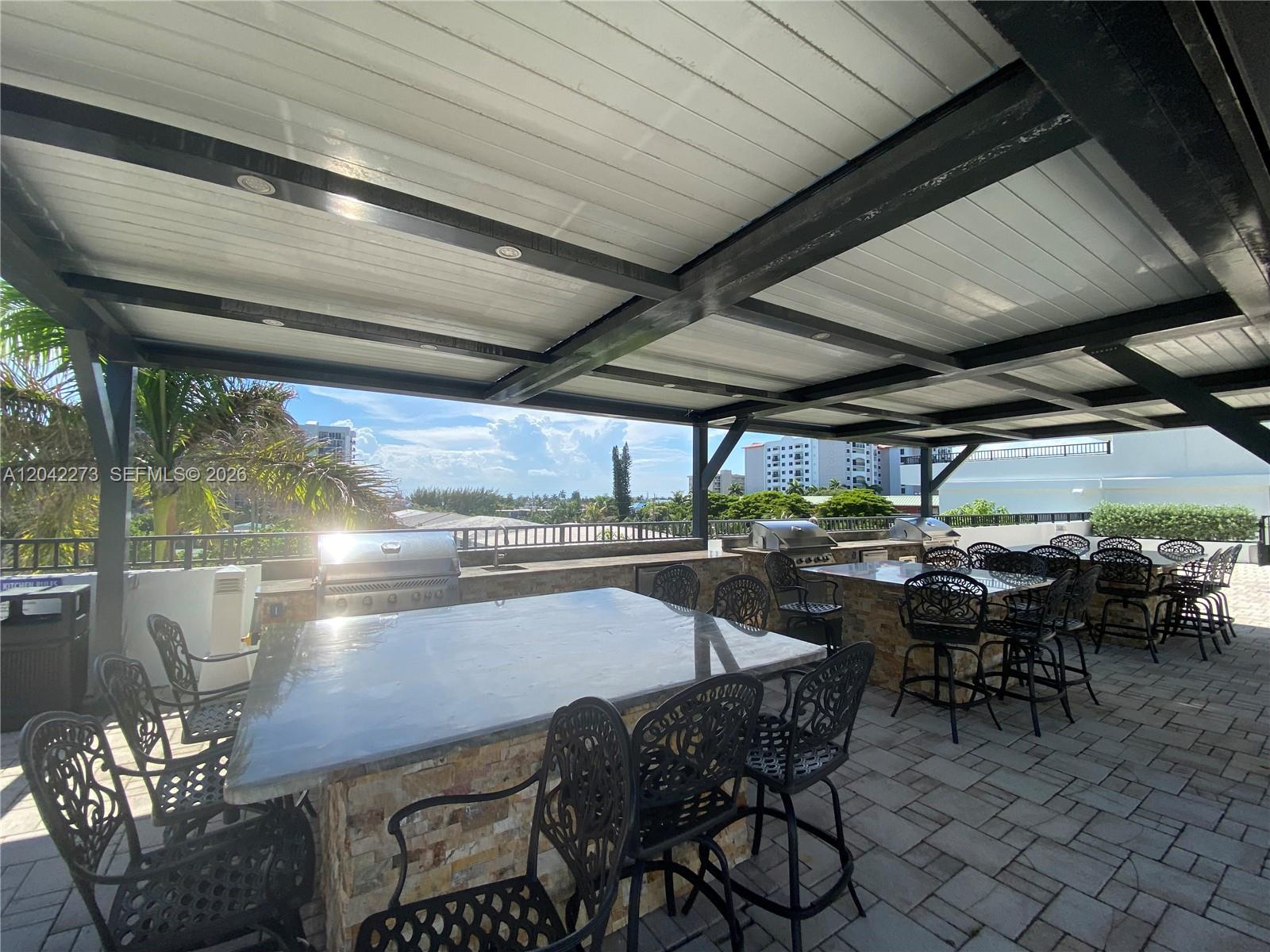 531 N ocean # 611