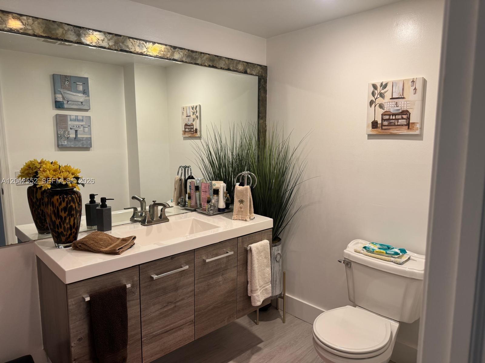 5200 N Ocean Blvd # 1012B