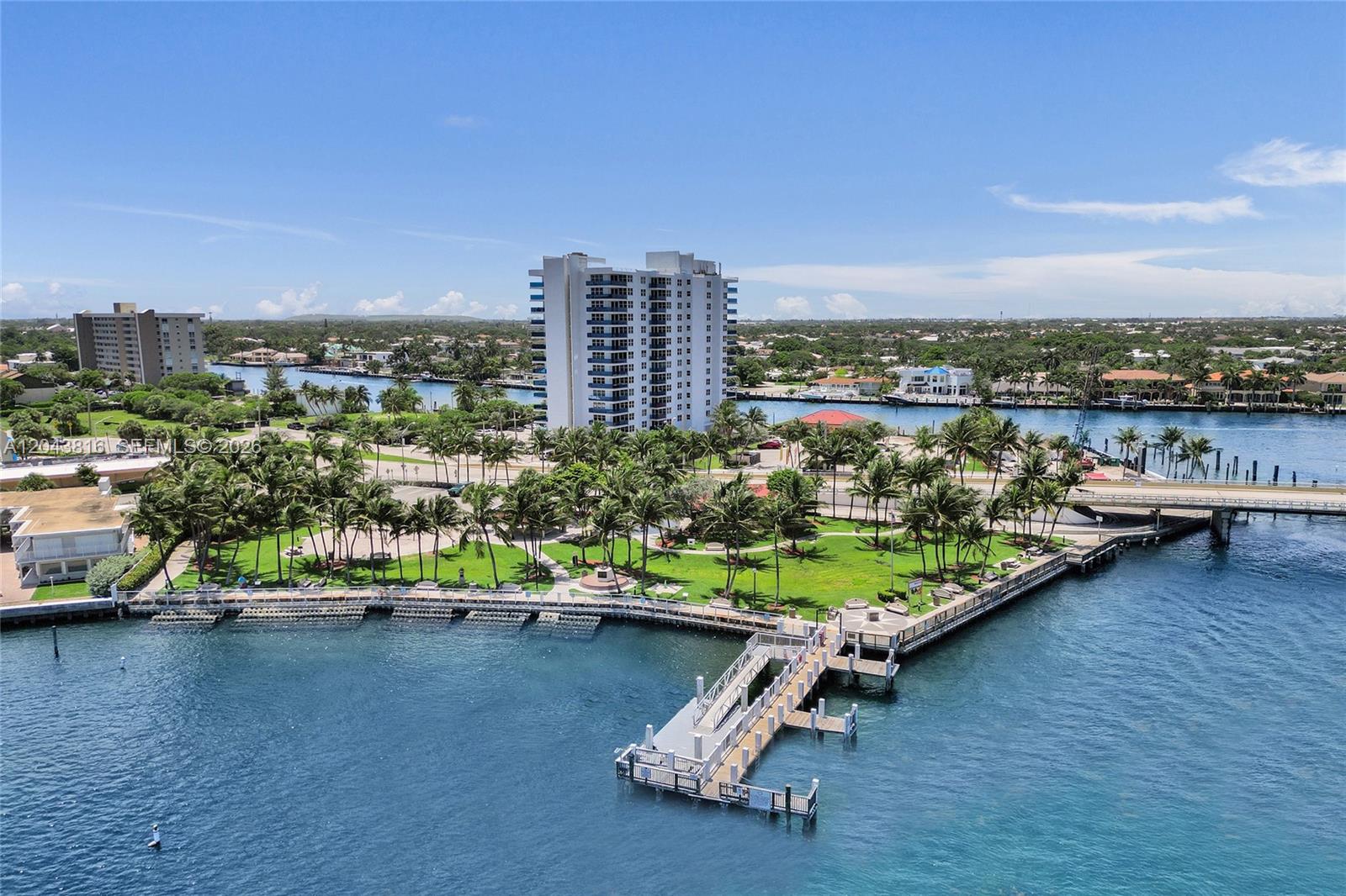 2639 N Riverside Dr # 206