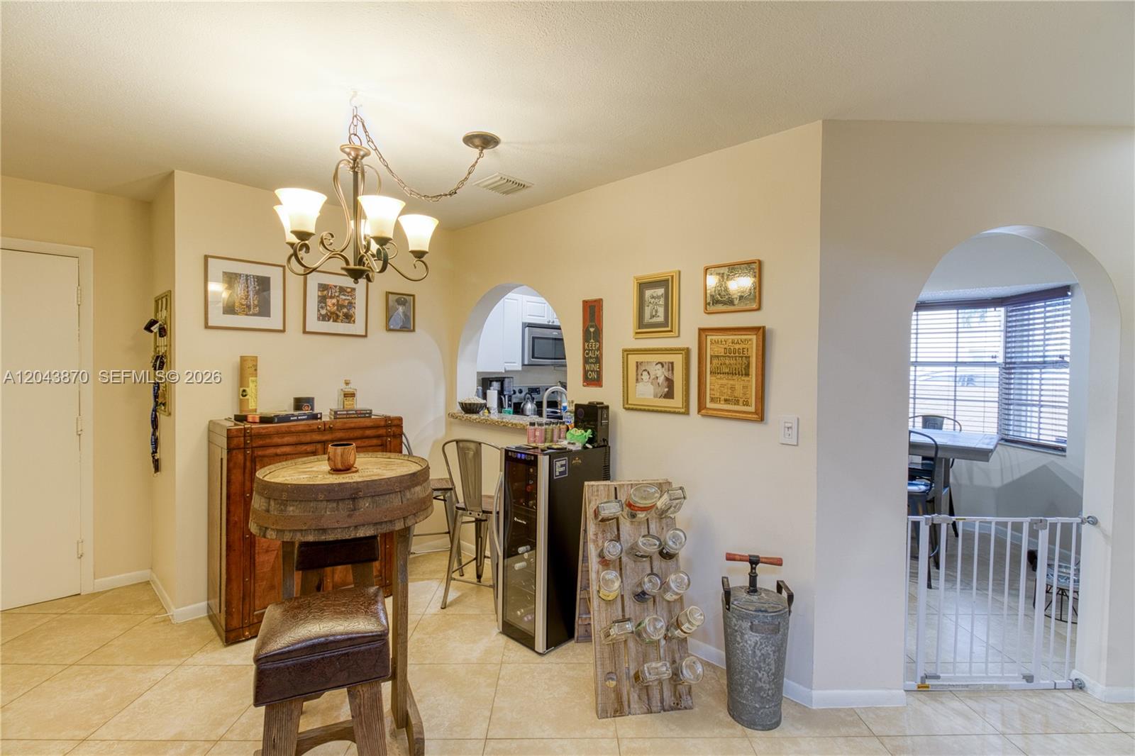 11415 Lakeview Dr # D Unit: 2-D