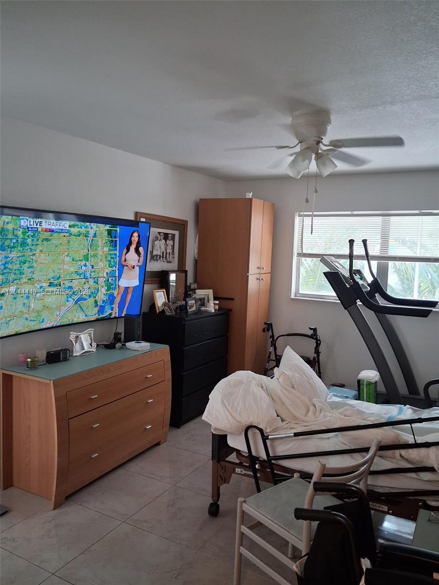 410 SE 2nd St # 307