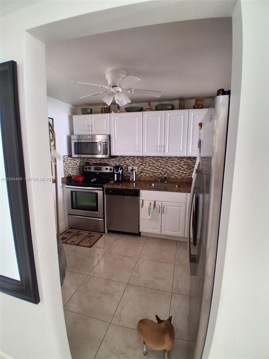 410 SE 2nd St # 307