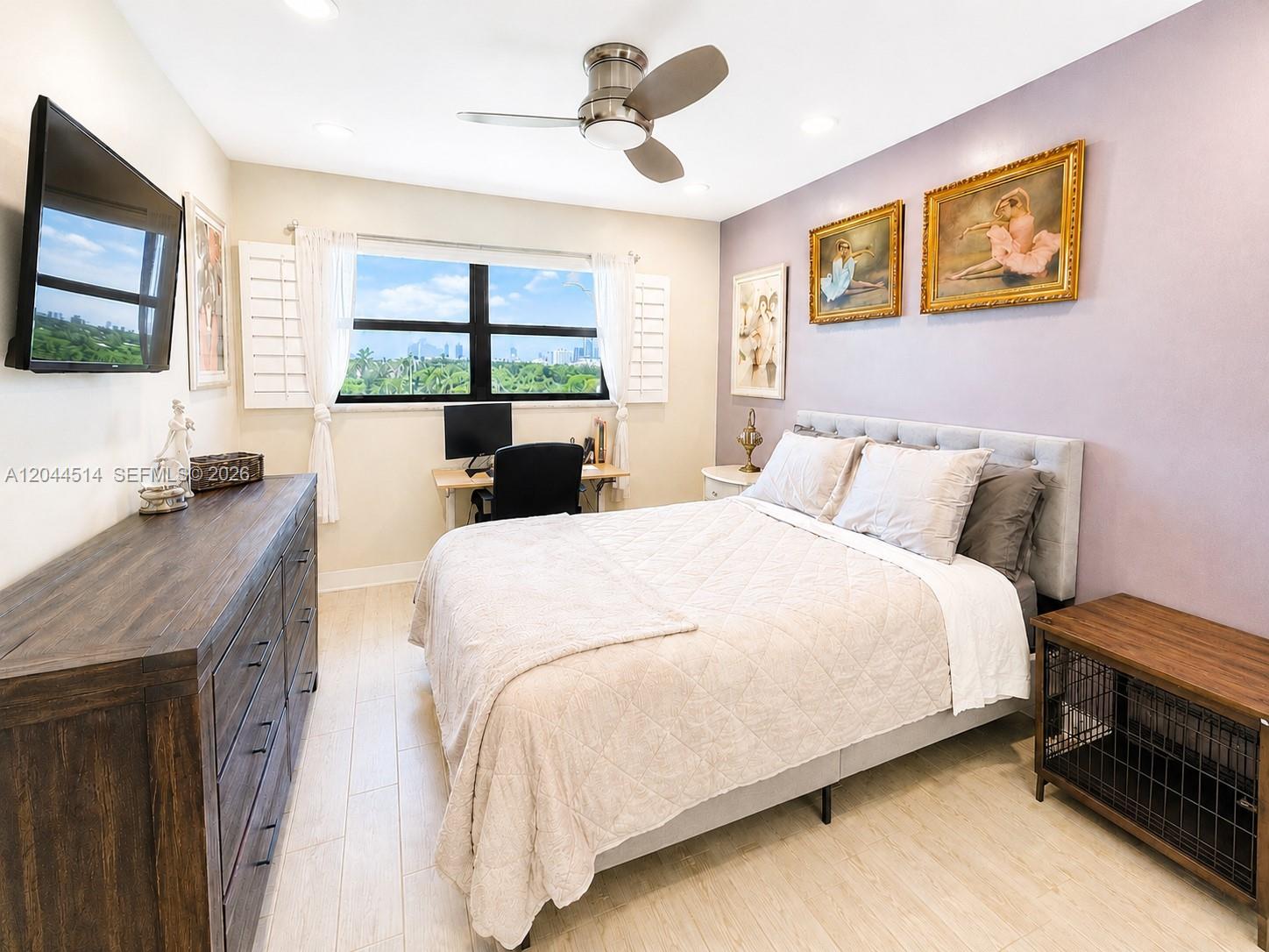 1000 River Reach Dr # 516