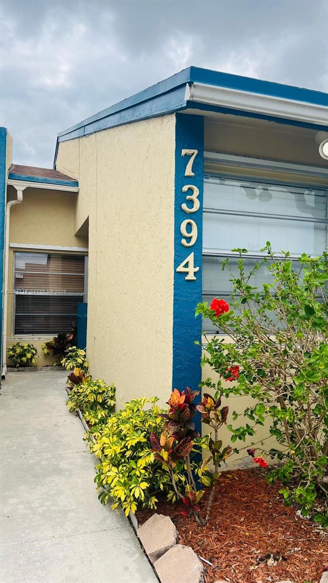 7394 NW 34th St
