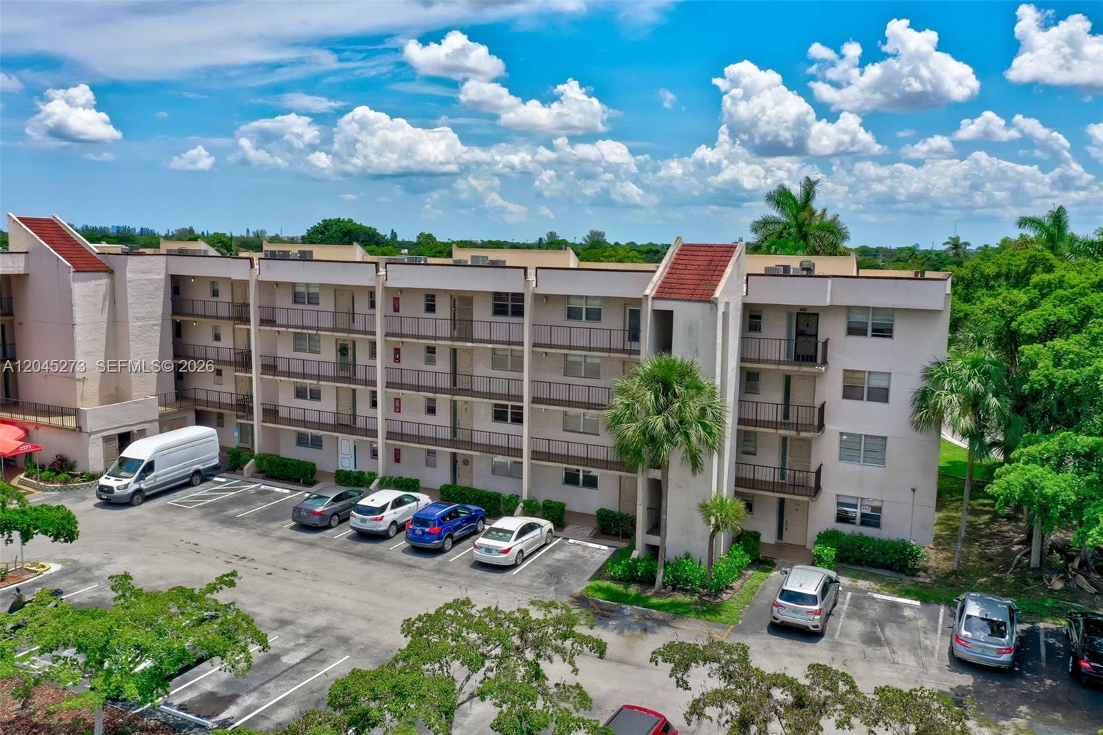2571 Aragon Blvd # 220