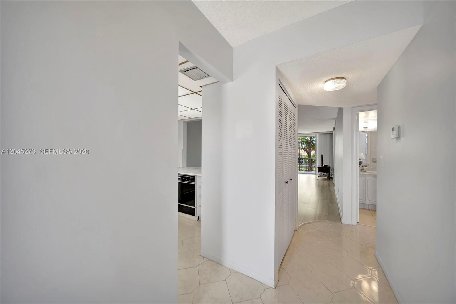 2571 Aragon Blvd # 220