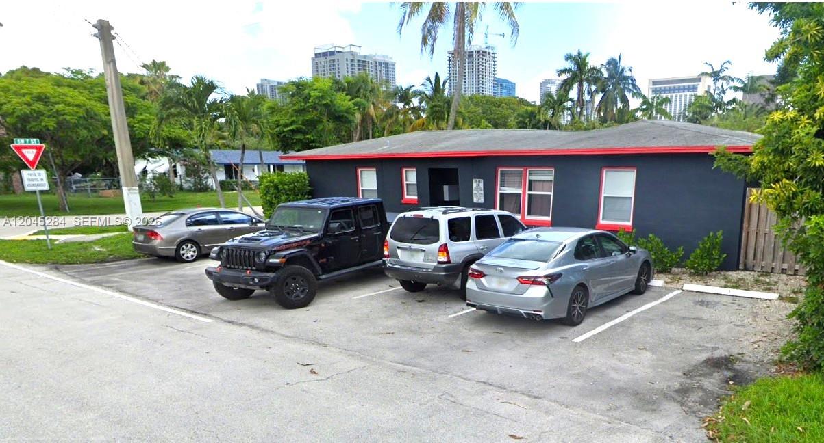 620 SW 7th St unit 1-6
