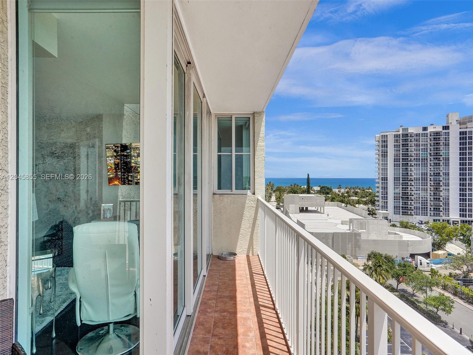 3020 NE 32nd Ave # 925