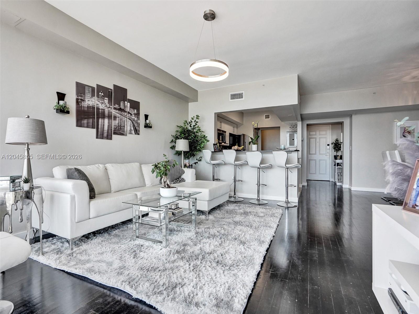 3020 NE 32nd Ave # 925