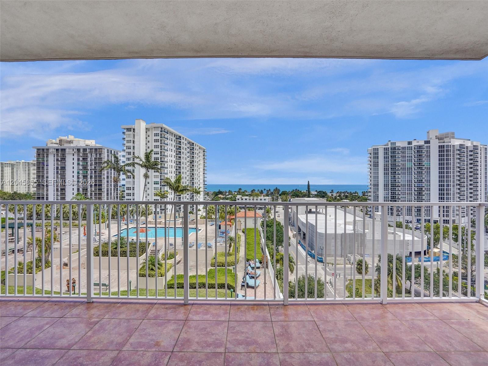 3020 NE 32nd Ave # 925