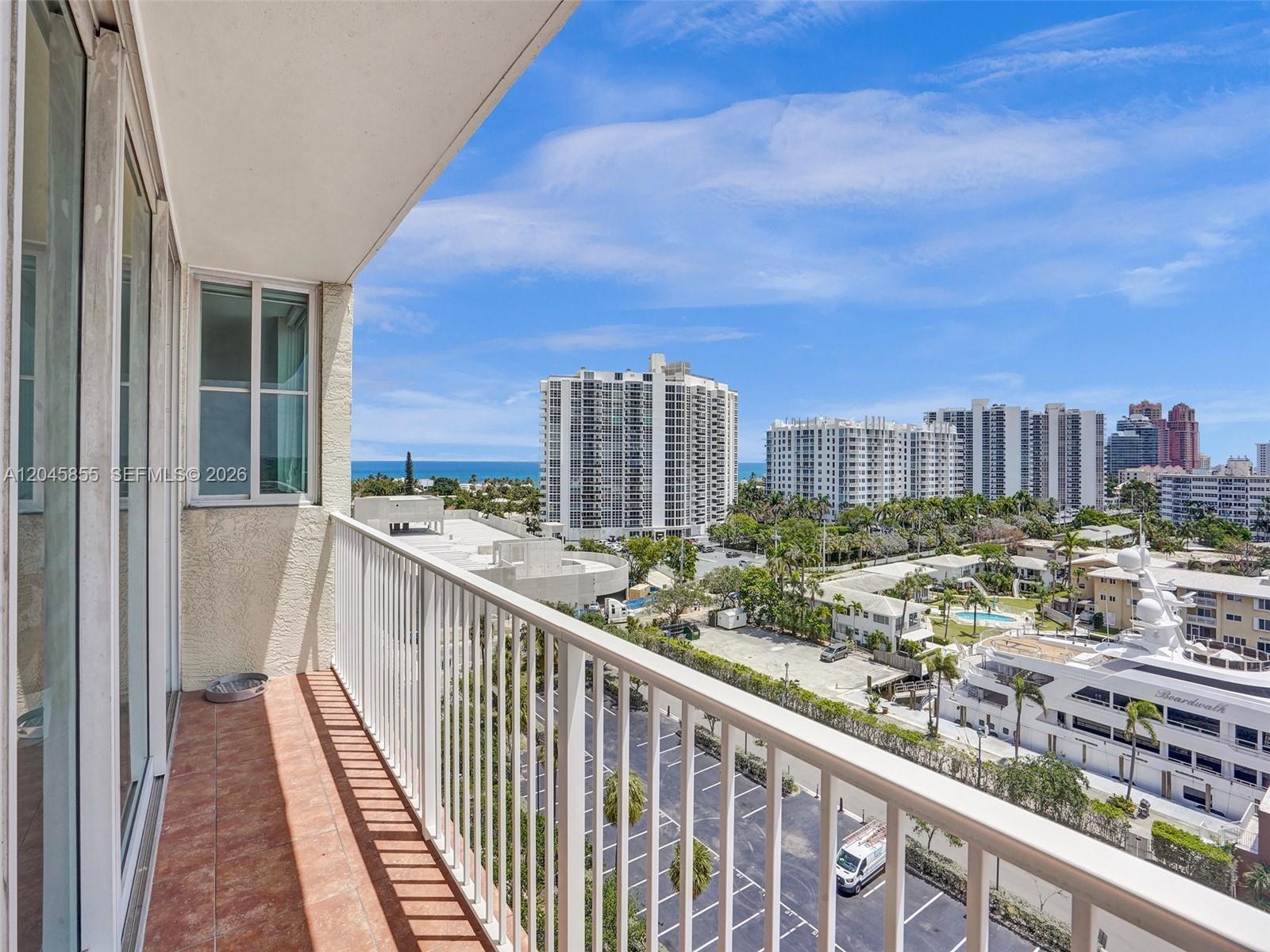 3020 NE 32nd Ave # 925