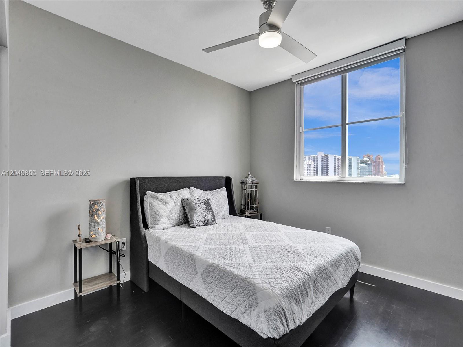 3020 NE 32nd Ave # 925