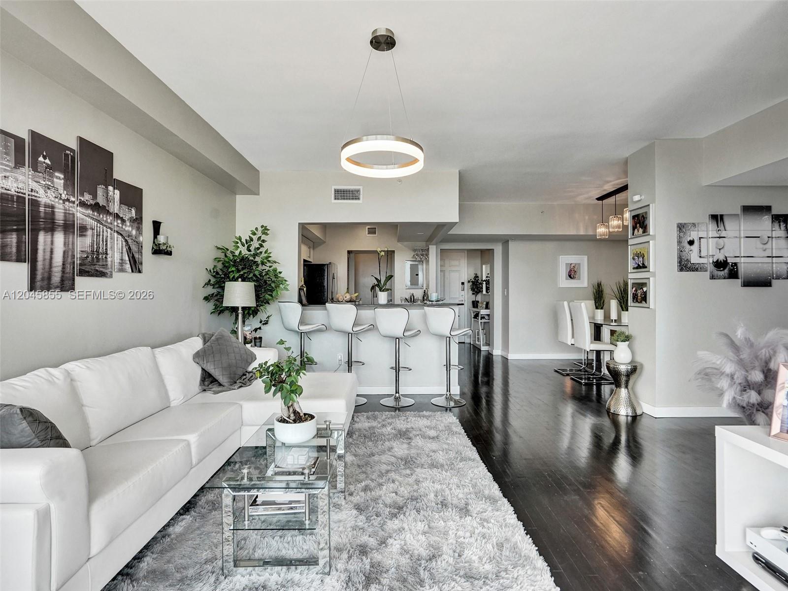 3020 NE 32nd Ave # 925