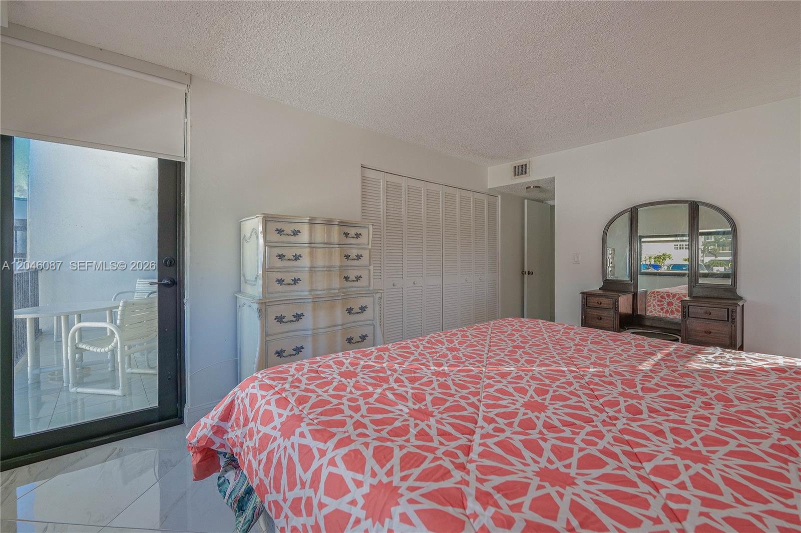 2401 S Ocean Dr # 305