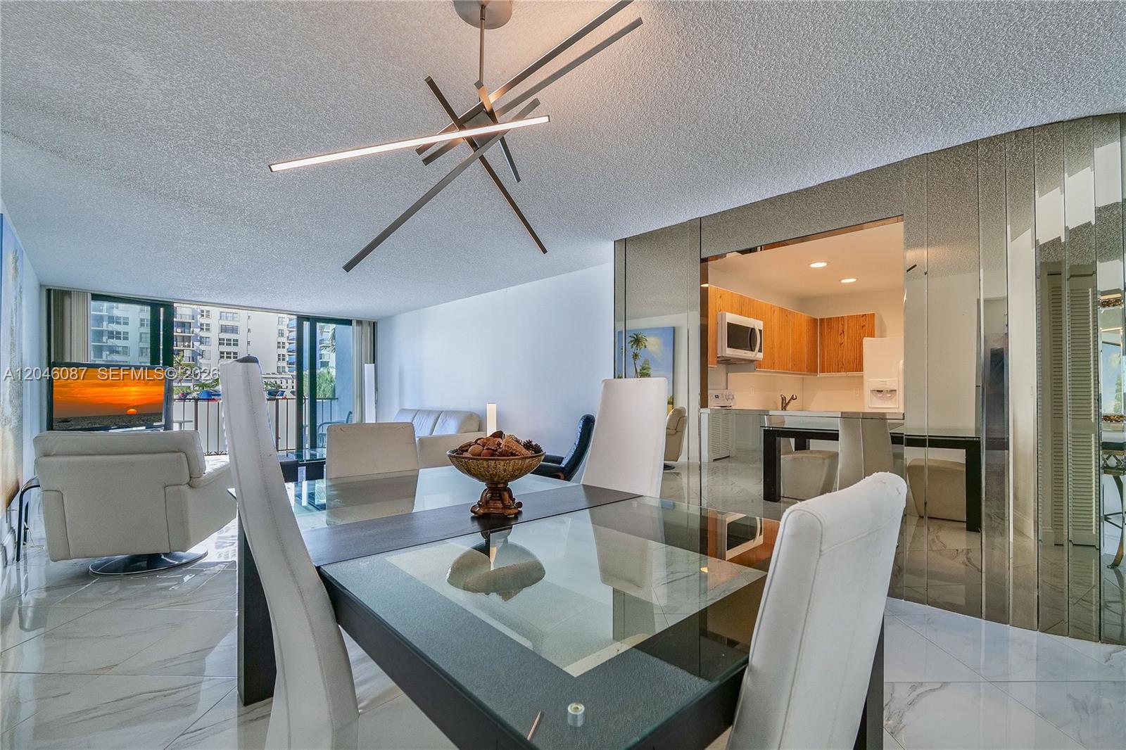 2401 S Ocean Dr # 305